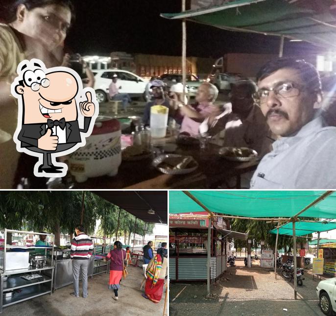 Dwarka Restaurant picture