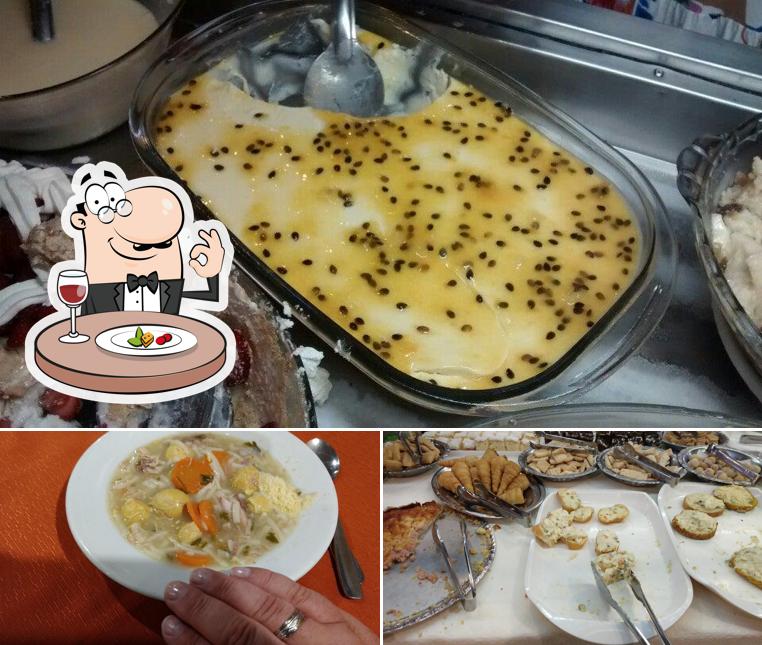 Comida em Restaurante Gute Küche Café Colonial Restaurante Típico Alemão Buffet Livre Local para eventos