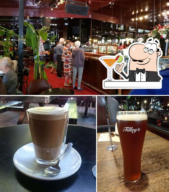 Tilley's Devine Cafe Gallery in Lyneham - Restaurant menu and reviews