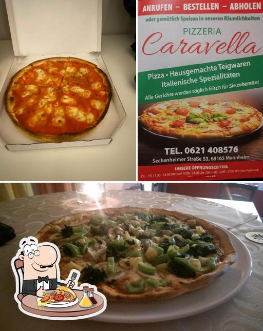 Prenez des pizzas à Pizzeria Caravella est.1970