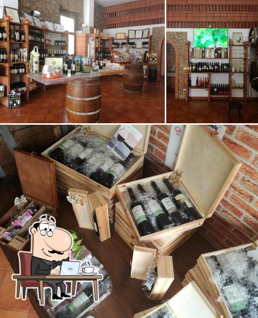 Gli interni di Cantina Sant'Andrea Enoteca e Vendita Vini Latina