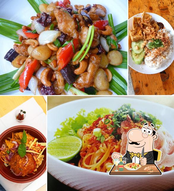Essen im Aroy Thai