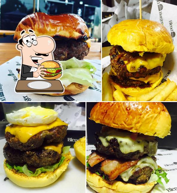 Experimente um hambúrguer no Blend Burger