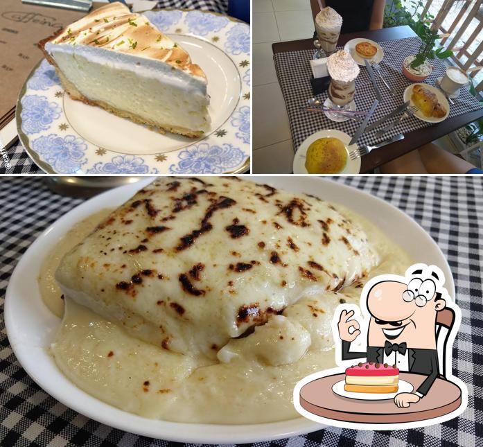 Bolo de queijo em Caffeína Cafeteria