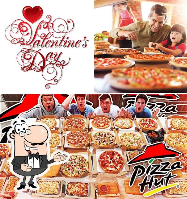 Pizza Hut, Grand Plaza Shopping Centre Cnr Browns Plains 125 Browns