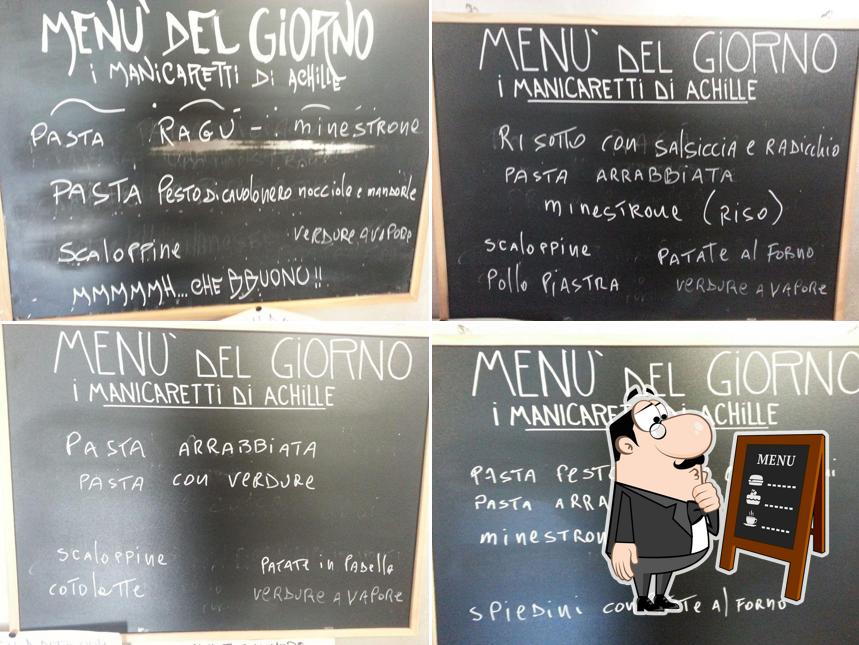 Bar Pick - Up di Gallo Luciana offre il menu scritto su una lavagna