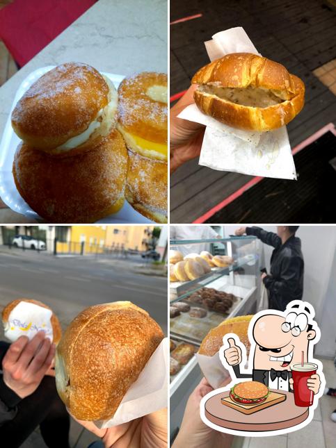 Prova un hamburger a Dolce Notte Jesolo