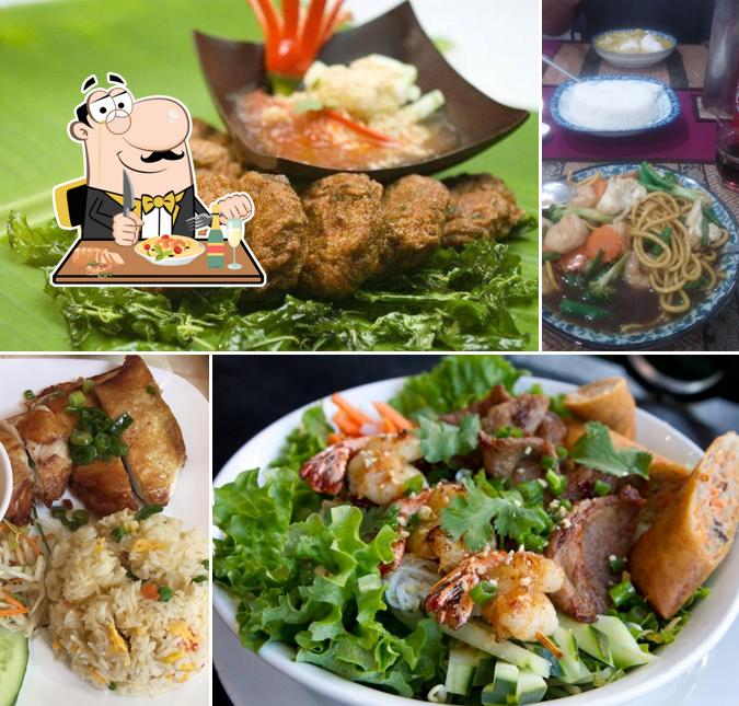 Food at Thai Simply Cook