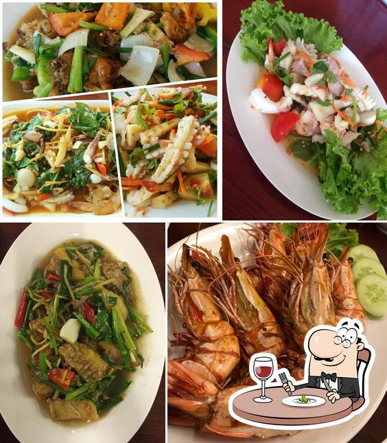 Food at Jae Aew Seafood
