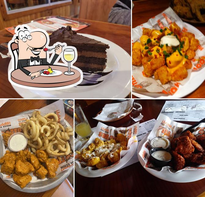 Food at Hooters