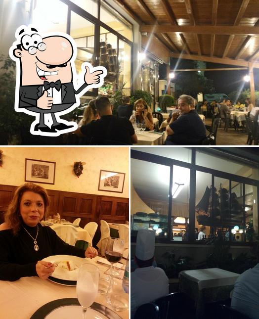 Ecco un'immagine di Ristorante quattro passi di Sasso Mauro