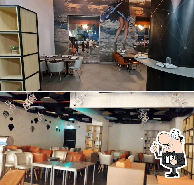 Automatic Restaurant & Grill, Dubai, Sadaf 4 Al Mamsha St