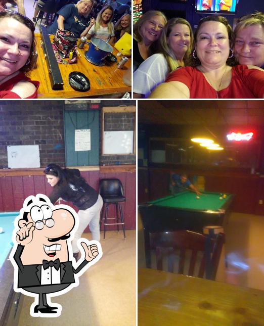 Shooters Sports Bar in Louisville Restaurant reviews