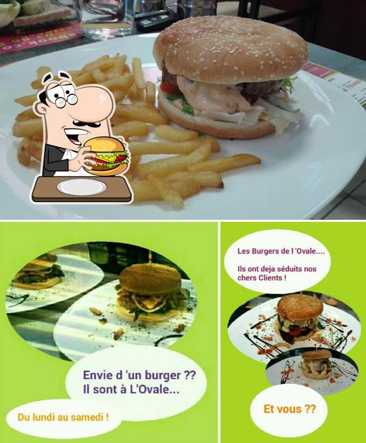 Essayez un hamburger à L'Ovale