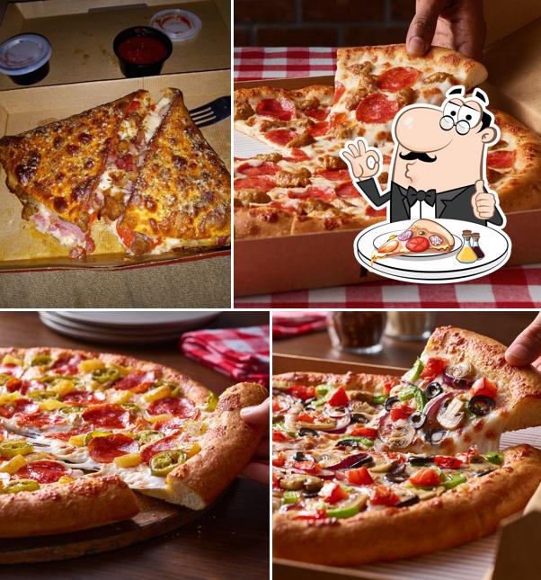 Pizza Hut, 54 Main St in Benton Restaurant menu and reviews