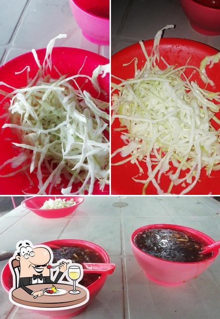Om Chinese