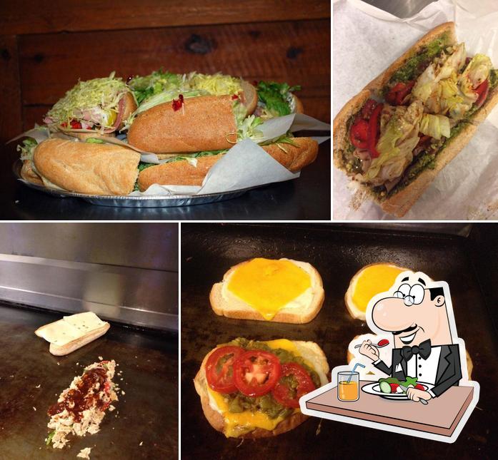 Baggin's Gourmet Sandwiches in Albuquerque Restaurant menu and reviews