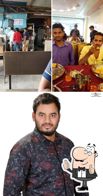 Look at the pic of Cafe Sai