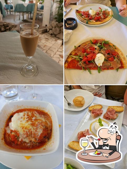 Platti al Ristorante Pizzeria Pineda 1983