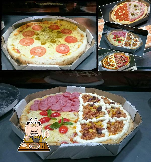 Experimente pizza no Aos Pedaços Pizzaria