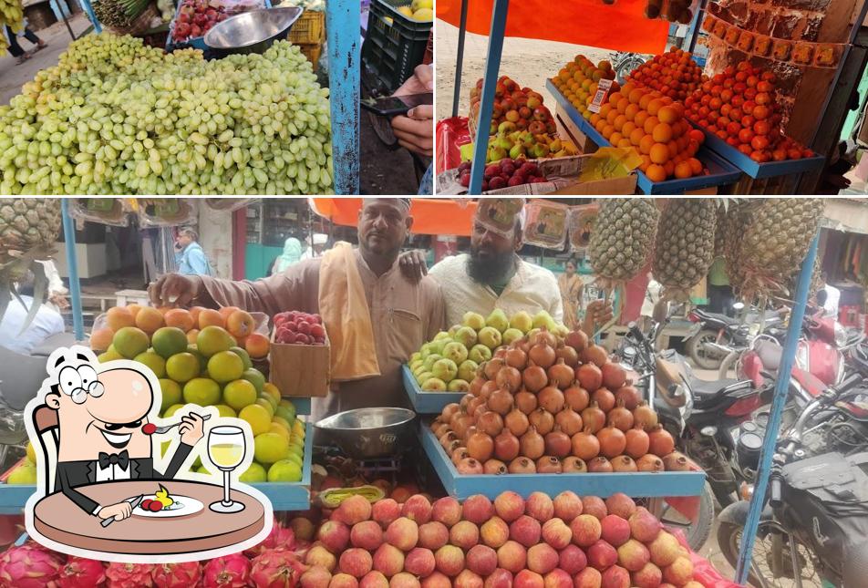 Khan Fruit Company