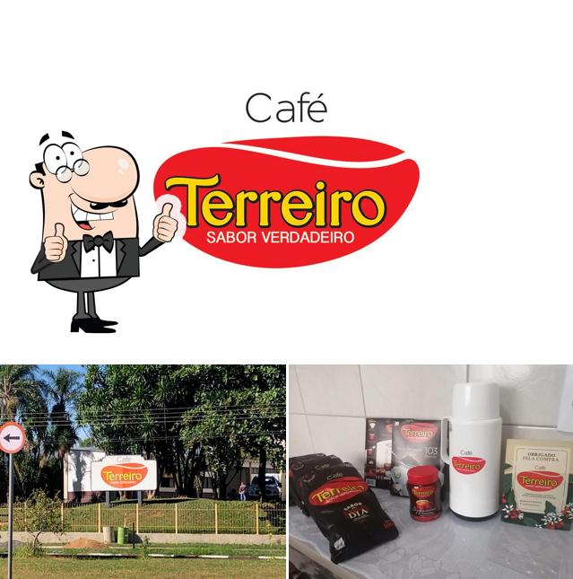 Here's a pic of Café Terreiro