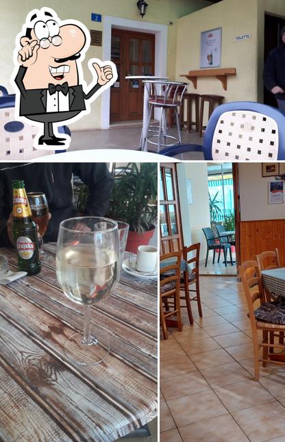 Dai un'occhiata agli interni di Buffet Andrija