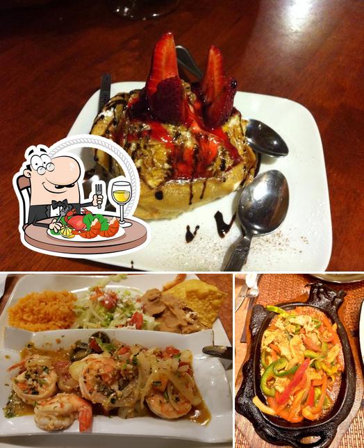 Try out seafood at Mexico Lindo