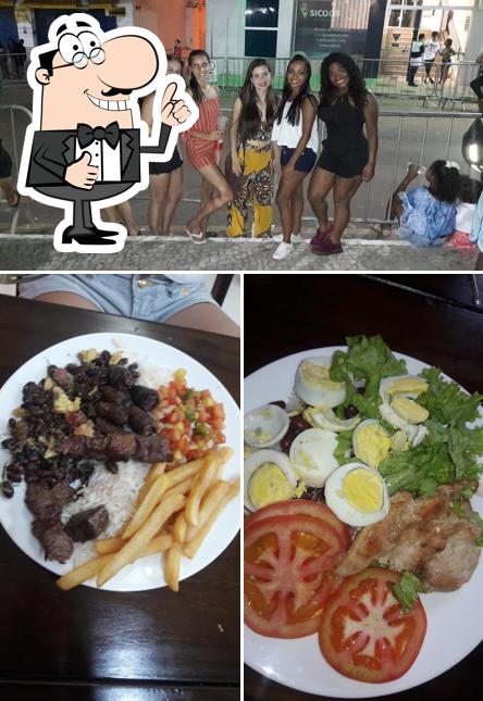 Look at the image of Espetinho Da Praça