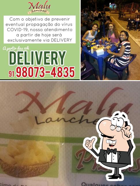 O interior do Malu lanches