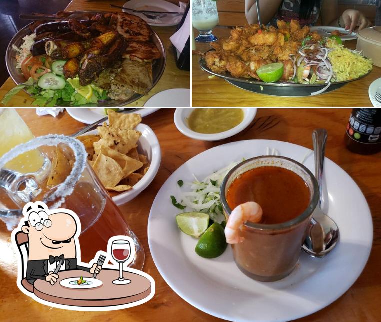 Mariscos Galaviz restaurant, Hermosillo, Boulevard Luis Encinas Johnson s/n  - Restaurant reviews