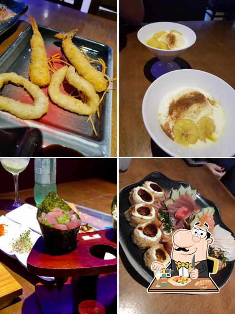 Comida em Restaurante Osaka