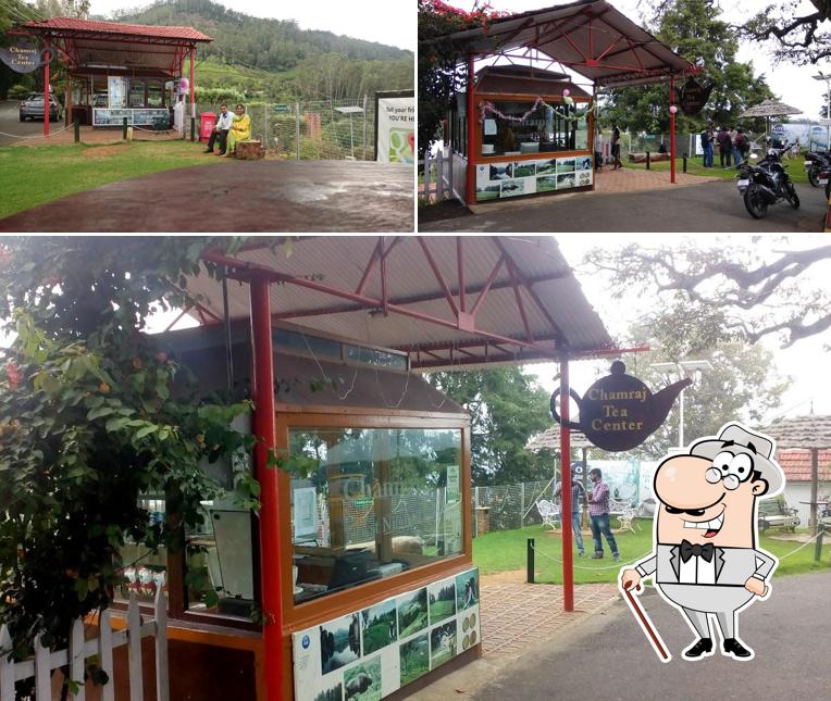 Check out how Chamraj Tea Center looks outside