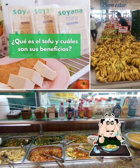Platos en Green Market