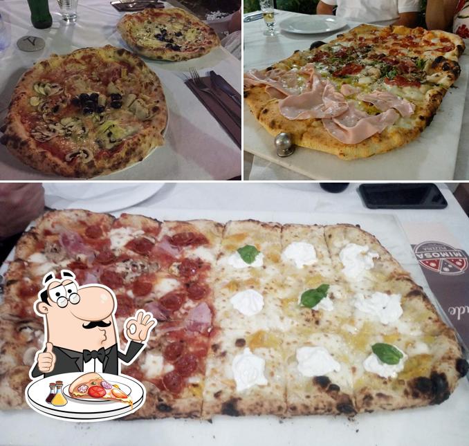 A Mimosa Pizzeria, puoi ordinare una bella pizza