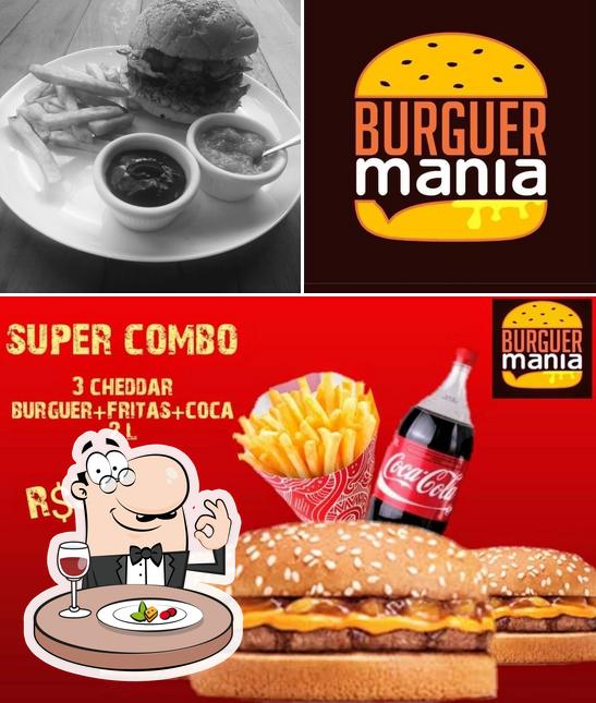 Food at Burguer mania lanches