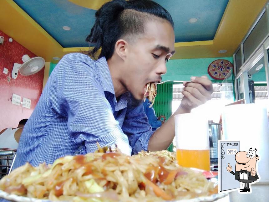 See the pic of Food Plaza Rangiya Railway Station