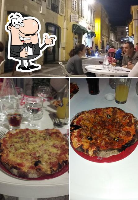 Voir la photo de La Pizzéria