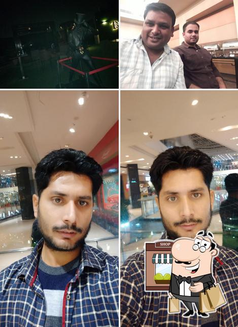 The exterior of Chill - Hometel Chandigarh