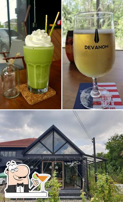 Las fotos de bebida y exterior en Devanom Farm