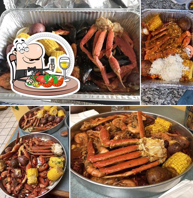 Golden Grill & Cajun Seafood in Saint Paul Restaurant menu and reviews