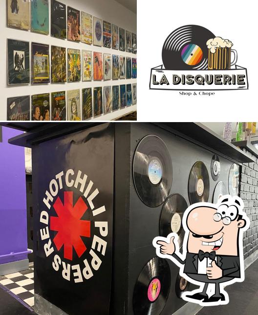 Voici une image de La Disquerie - Vinyle Café