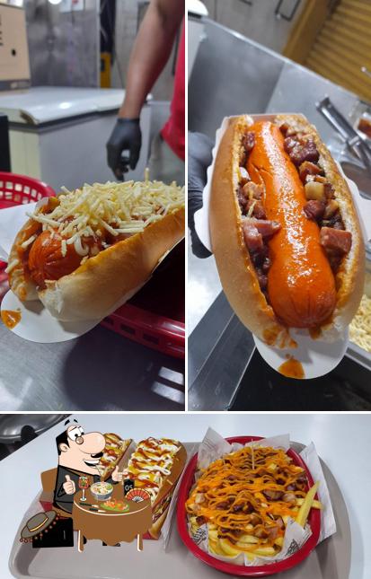 Platos en Hot dog food truck