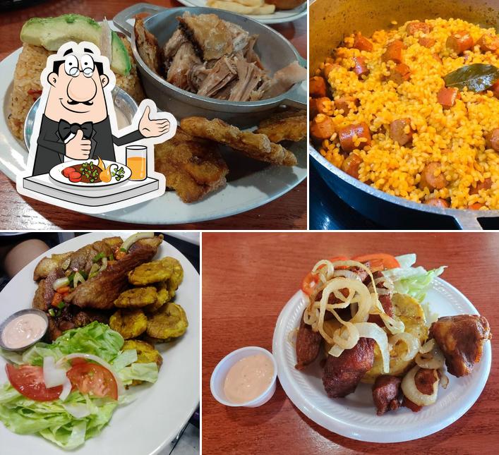 Puerto Rico Restaurant in Windsor Heights - Restaurant menu and reviews