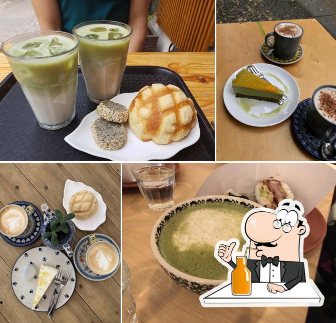 Disfrutra de tu bebida favorita en Kame Berlin Japanese Food and Snacks