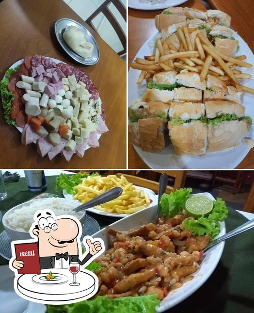 Comida em Estação Reboucas Sumare