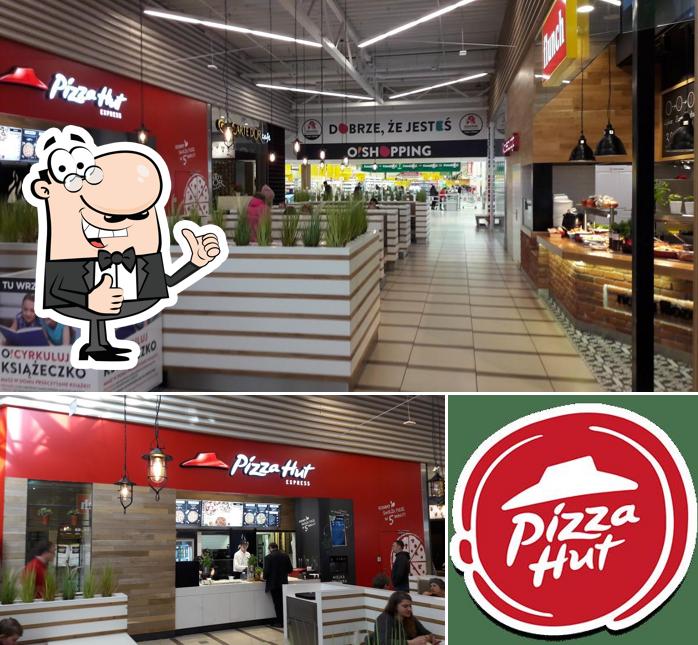 Look at this image of Pizza Hut Gdańsk Auchan