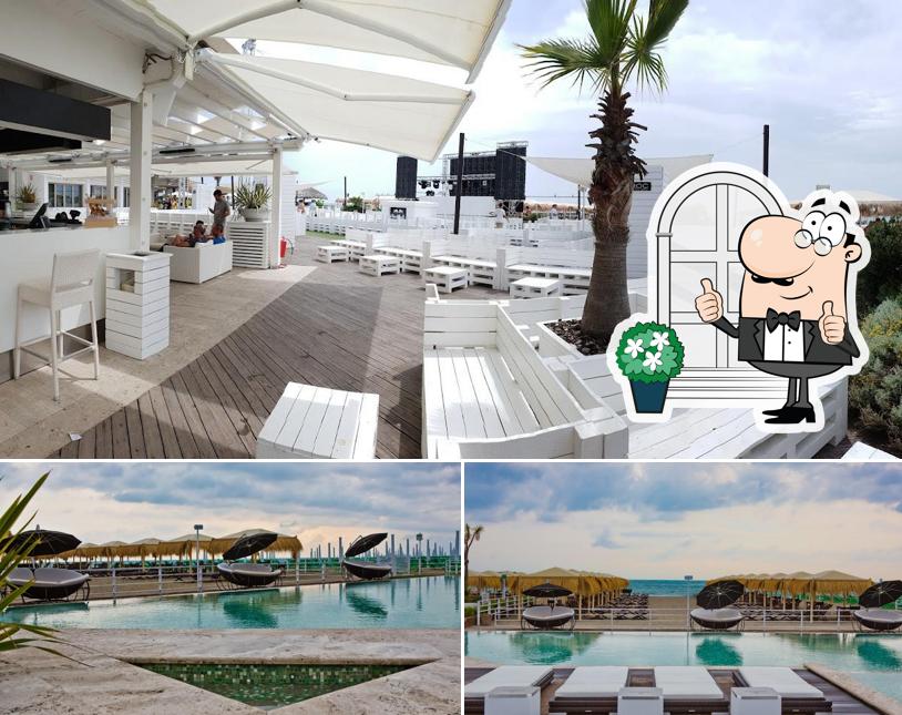 Gli esterni di Beach Club Versilia