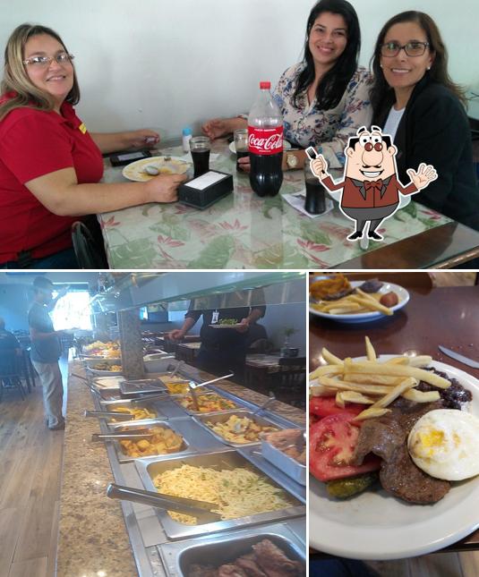 Entre diferentes coisas, comida e interior podem ser encontrados no Restaurante Chies