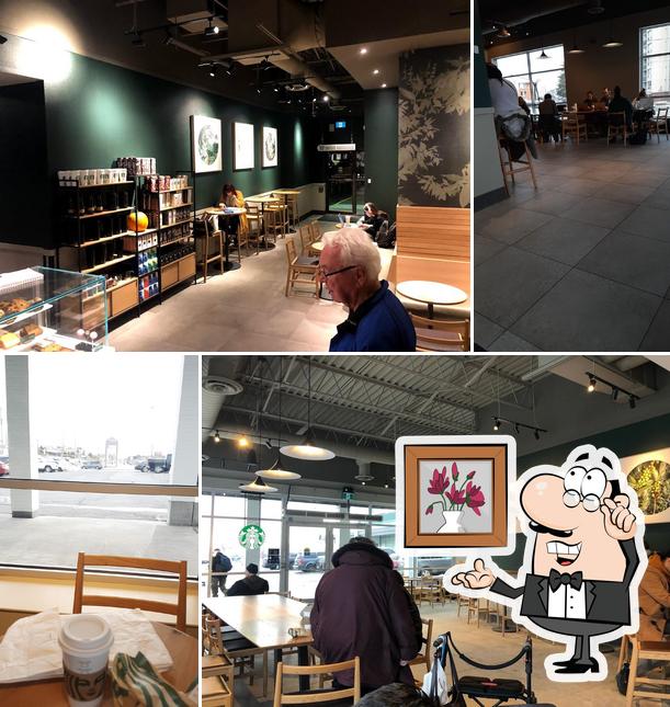 L'intérieur de Starbucks